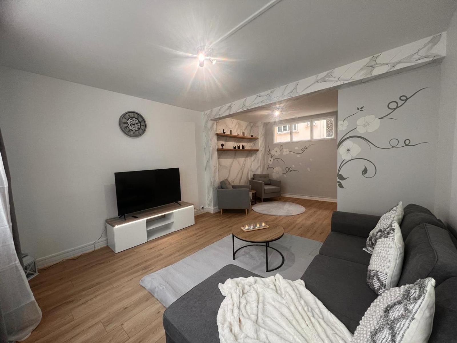Appartement Paris Grenelle - Hala Paris Eksteriør bilde